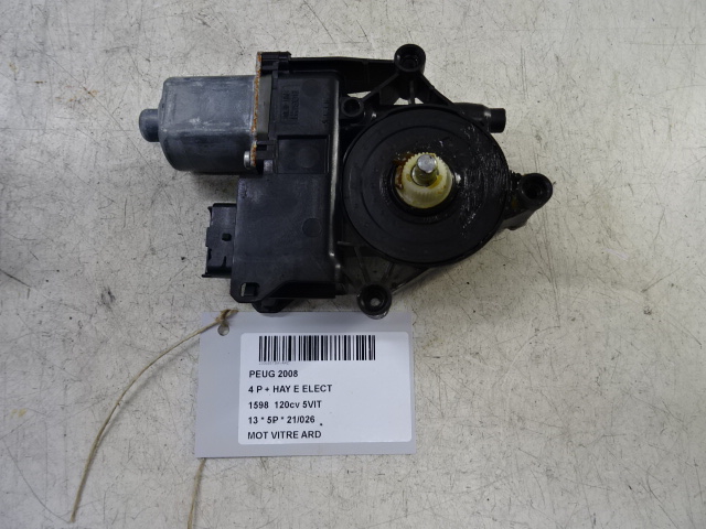 MOTOR RUITMECHANISME ACHTER RECHTS Peugeot 2008 (1)  5/13 - 4/16