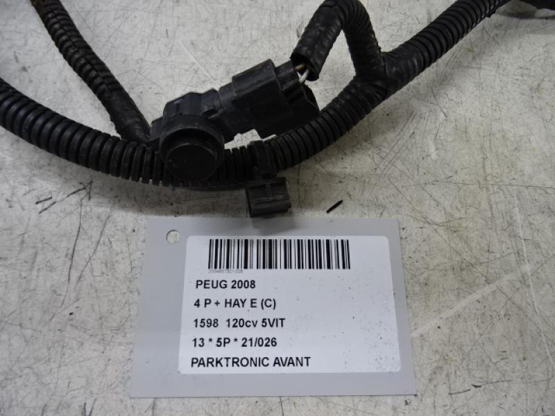 PARKEERSENSOREN VOOR Peugeot 2008 (1)  5/13 - 4/16