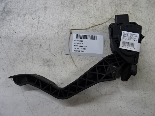 GASPEDAAL Peugeot 2008 (1)  5/13 - 4/16