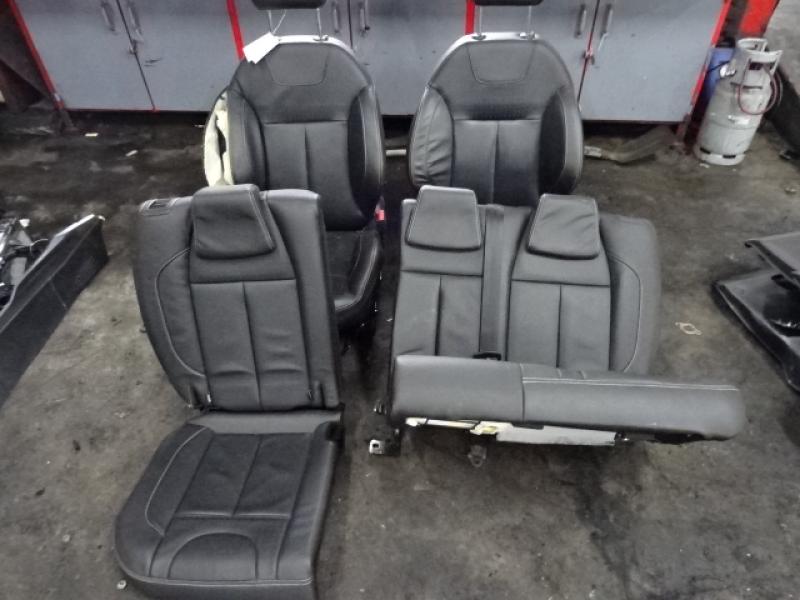 INTERIEUR Peugeot 2008 (1)  5/13 - 4/16