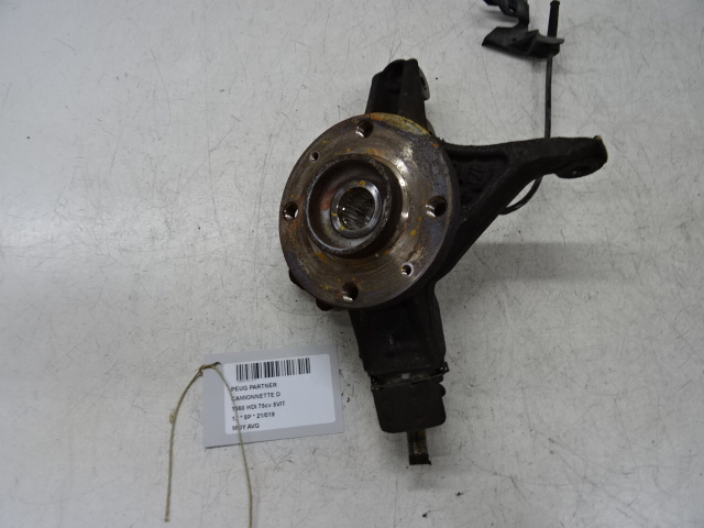 WIELNAAF VOOR LINKS Peugeot PARTNER 08 - 18