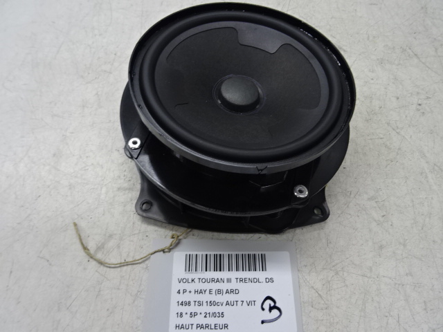 AUTOSPEAKERS Vw TOURAN 09/15+