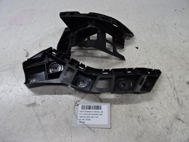 DIVERS Vw TOURAN 09/15+