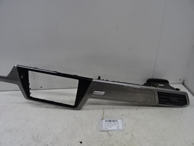 DIVERS Vw TOURAN 09/15+