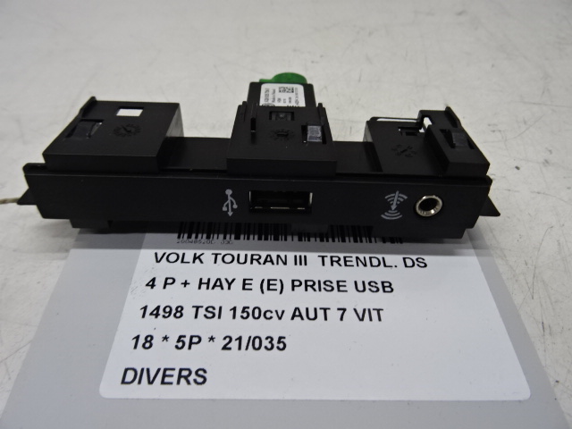 DIVERS Vw TOURAN 09/15+