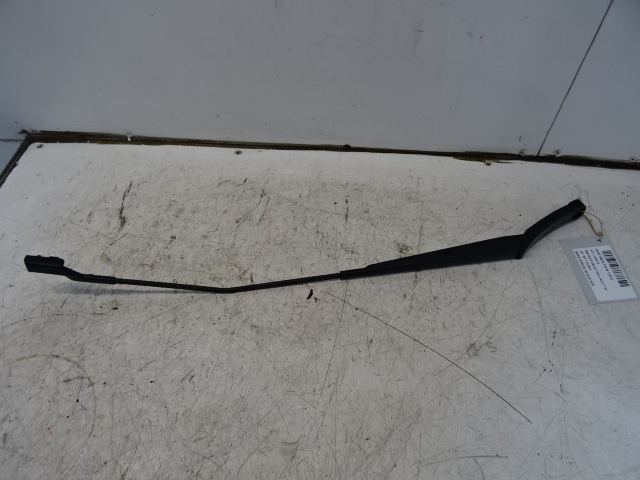 BRAS D&#039;ESSUIE-GLACE AVANT DROIT Seat IBIZA MK5 (6F/KJ1) 5/17 - 2021