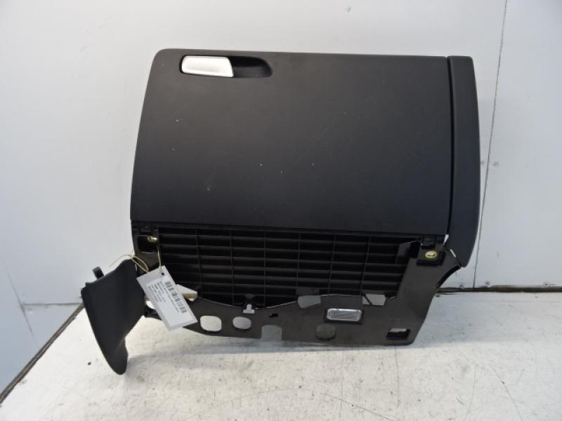 HANDSCHUHFACH Audi A5 (2) 8/11 - 16