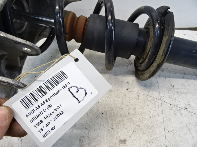 VEER VOOR Audi A5 (2) 8/11 - 16