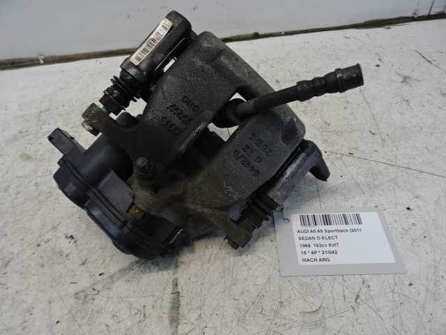MACHOIRE ARRIERE GAUCHE Audi A5 (2) 8/11 - 16