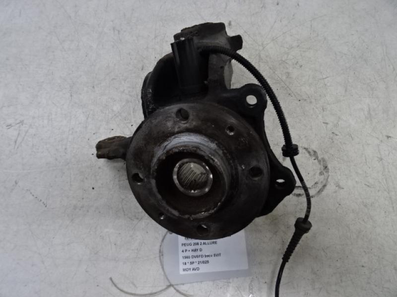 FRONT WHEEL HUB RIGHT Peugeot 208 8/15 - 20