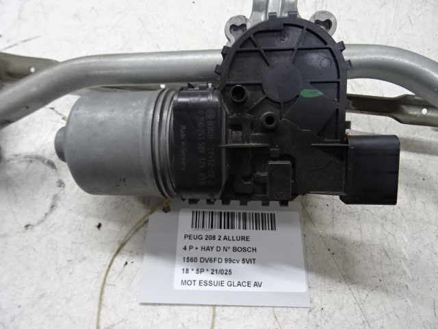 MOTOR RUITENWISSERS VOOR Peugeot 208 8/15 - 20