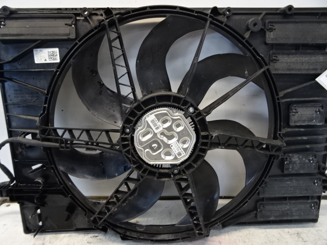KACHEL VENTILATORMOTOR Audi Q3 11/18+