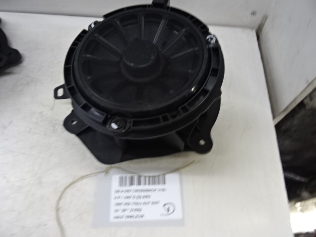 AUTOSPEAKERS Ds DS7 CROSSBACK 1/18+