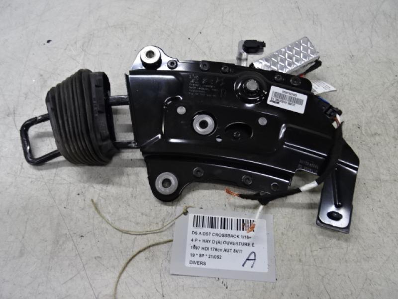 DIVERS Ds DS7 CROSSBACK 1/18+