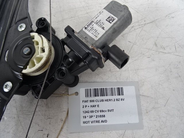 MOTEUR DE VITRE DE PORTE AVANT DROITE Fiat 500 7/15+