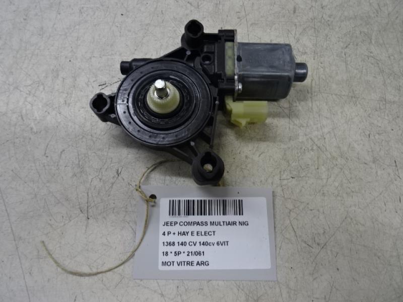 MOTEUR DE VITRE DE PORTE ARRIERE GAUCHE Jeep COMPASS 7/17+