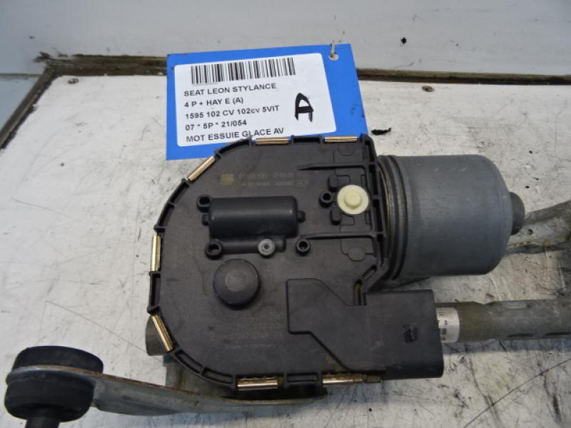 MOTOR RUITENWISSERS VOOR Seat LEON (2) (1P)  9/05 - 12