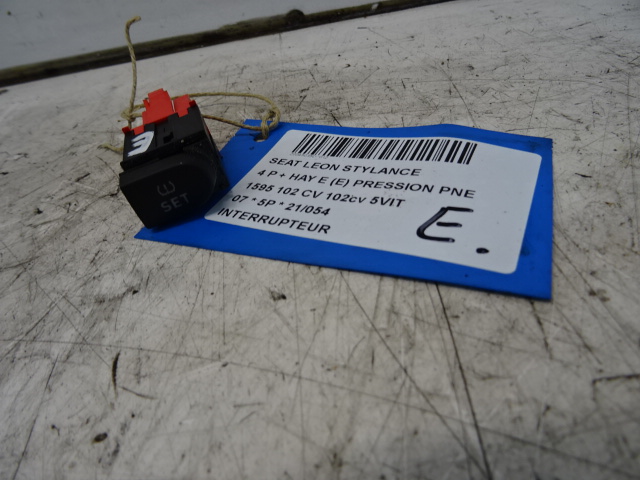 SCHAKELAAR Seat LEON (2) (1P)  9/05 - 12