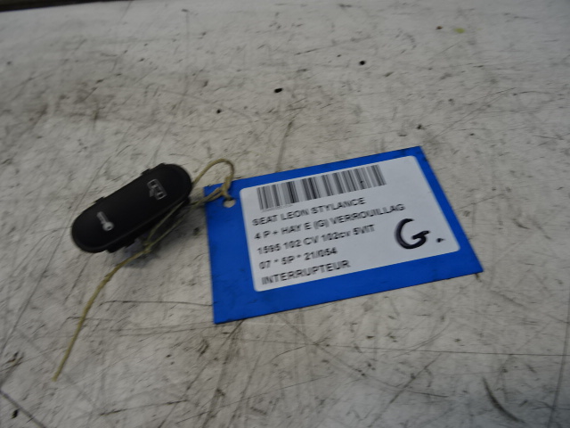 SCHAKELAAR Seat LEON (2) (1P)  9/05 - 12