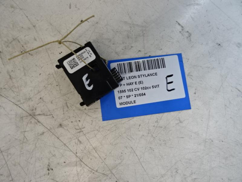 MODULE Seat LEON (2) (1P)  9/05 - 12