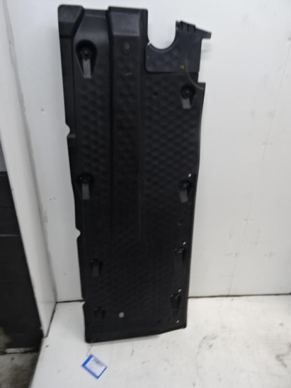 PLASTIEKE BESCHERMPLAAT ONDER AUTO LINKS Seat LEON (2) (1P)  9/05 - 12