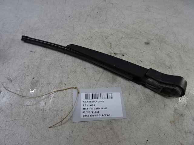 RUITENWISSERARM ACHTER Kia CEED 10/15 - 18