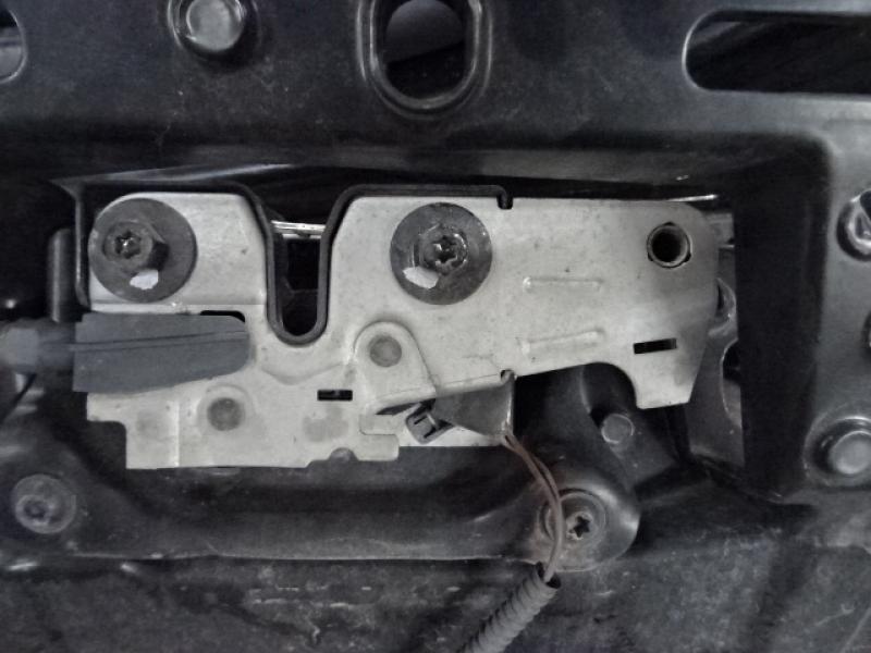 VERROUILLAGE DE CAPOT AVANT Porsche PANAMERA (970) 09 - 16
