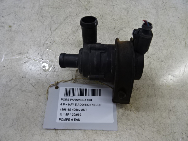 POMPE A EAU Porsche PANAMERA (970) 09 - 16
