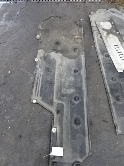 PLASTIQUE SOUS VOITURE D Porsche PANAMERA (970) 09 - 16
