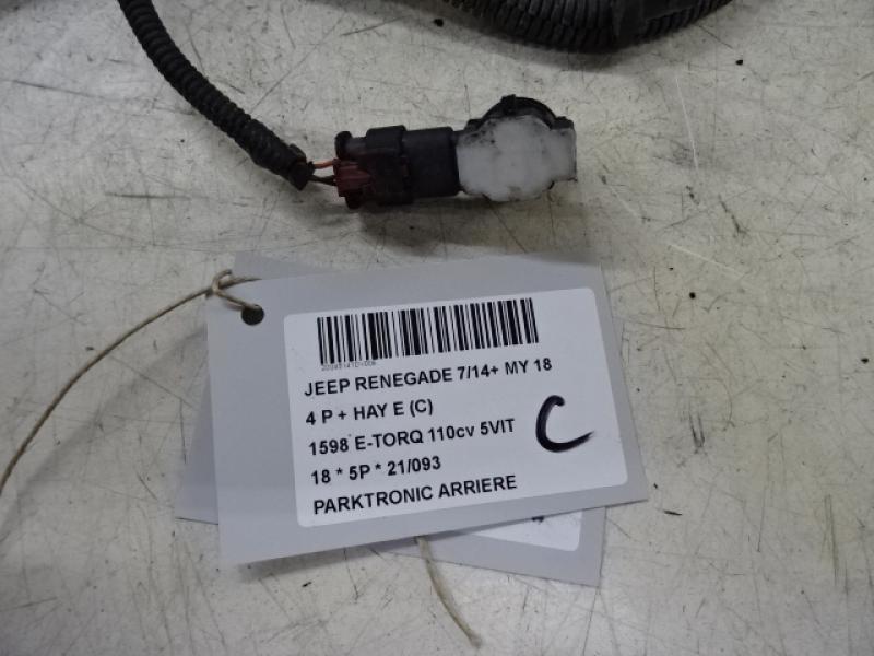 PARKEERSENSOREN ACHTER Jeep RENEGADE (1) 7/14 - 9/2018
