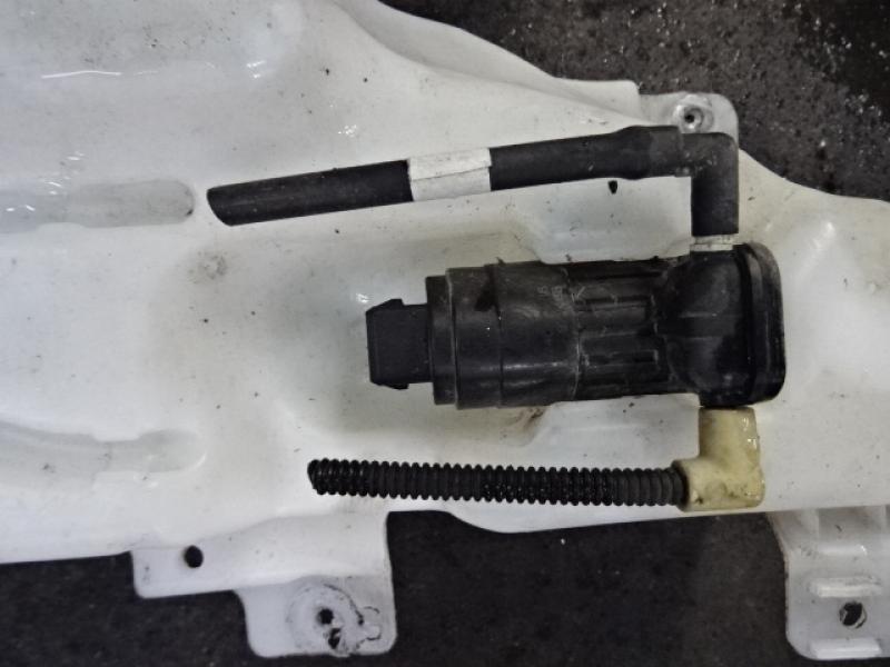 MOTOR RUITENWASSERS VOOR Jeep RENEGADE (1) 7/14 - 9/2018