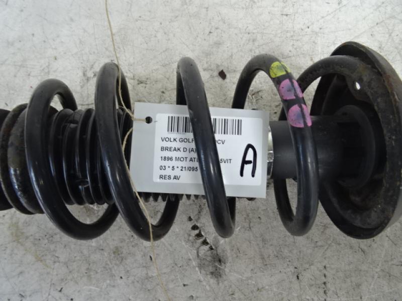 VEER VOOR Vw GOLF IV 11/97 - 03