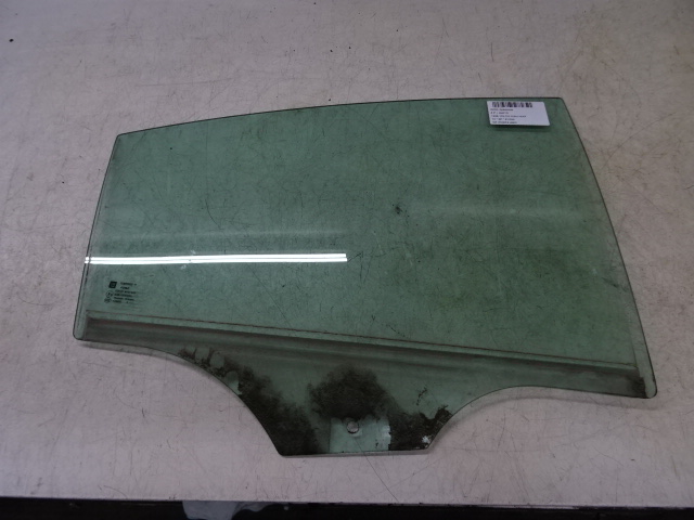 VITRE DE PORTE ARRIERE DROITE Opel INSIGNIA 11/13 - 17