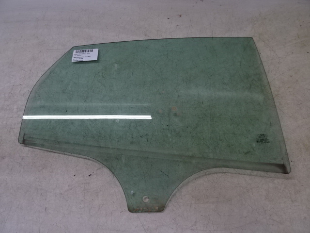 RIGHT REAR DOOR WINDOW Ford FOCUS (4) 02/11 - 14