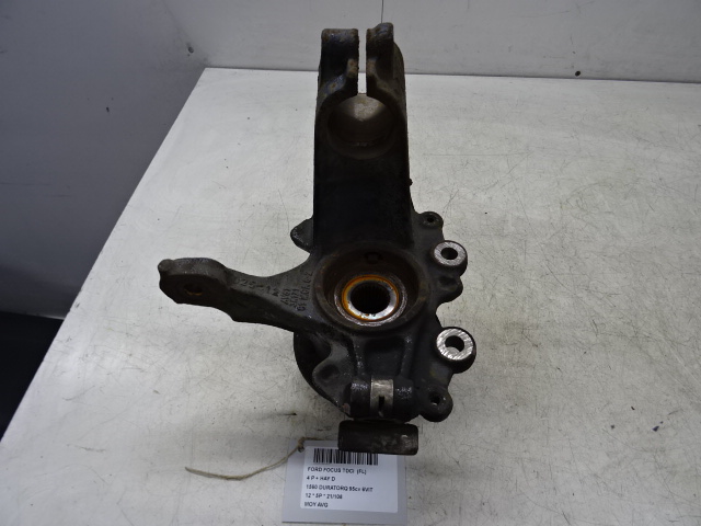 WIELNAAF VOOR LINKS Ford FOCUS (4) 02/11 - 14
