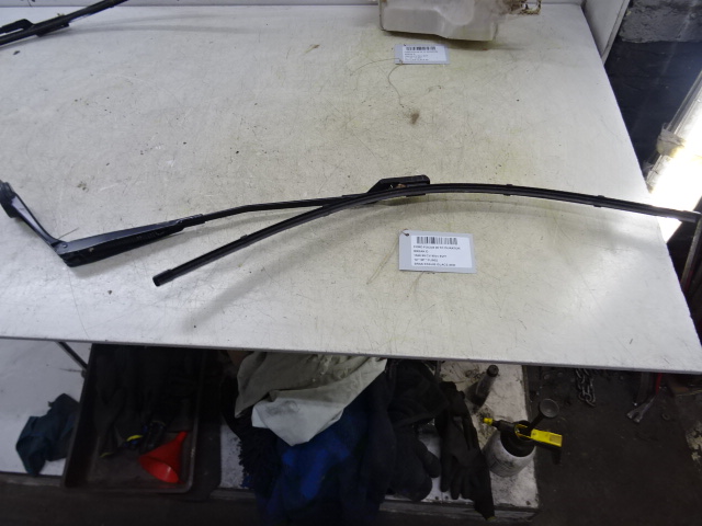 RUITENWISSERARM RECHTS VOOR Ford FOCUS (4) 02/11 - 14