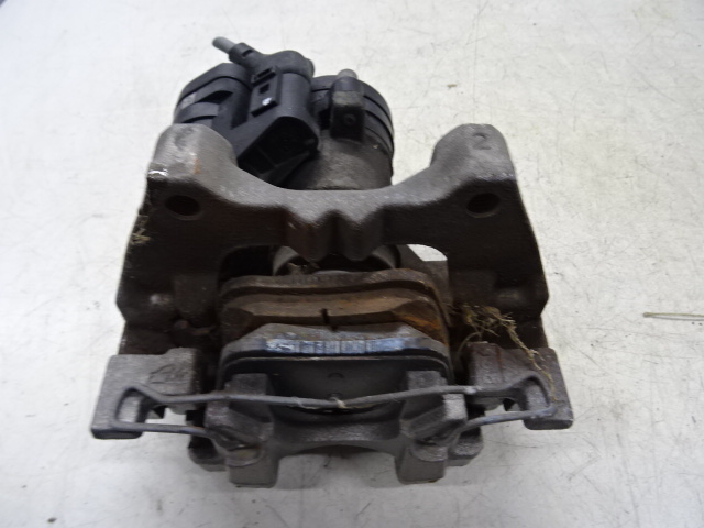 MACHOIRE ARRIERE GAUCHE Audi TT 07/14+