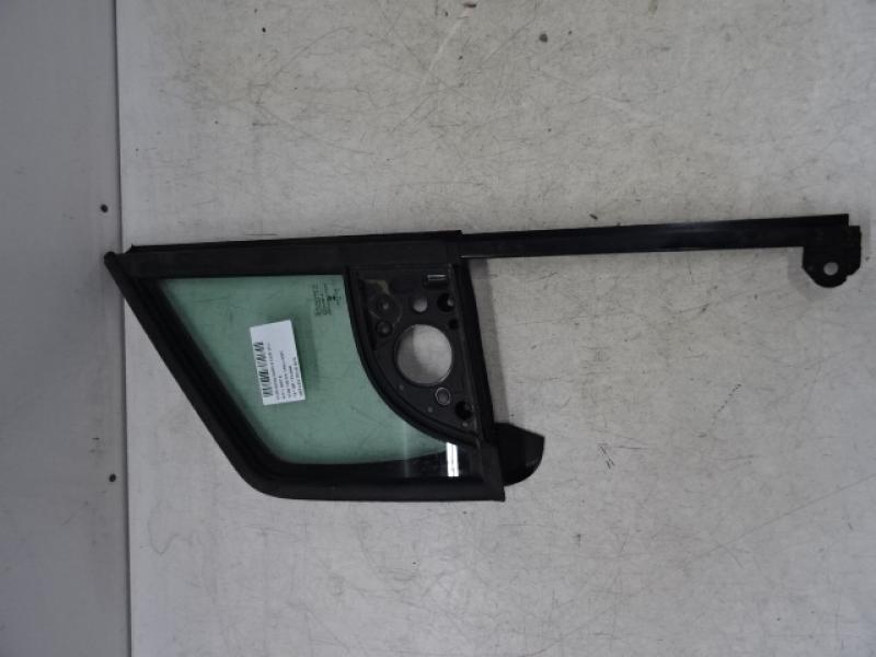 ZIJRUIT VOOR LINKS Citroen BERLINGO 9/18+
