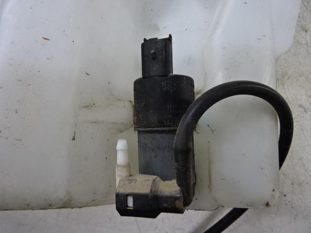 MOTOR RUITENWASSERS VOOR Nissan QASHQAI 7/17 -  21 J11