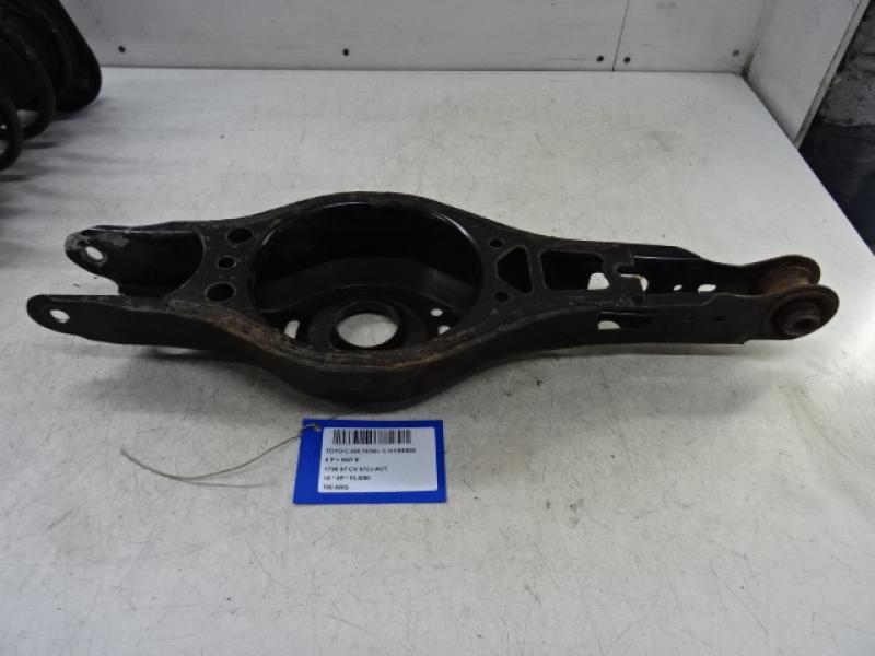 TRIANGLE ARRIERE GAUCHE Toyota C-HR (1) 11/16-10/19
