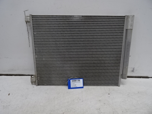 RADIATEUR D&#039;AIRCO Renault MEGANE 5D 16+