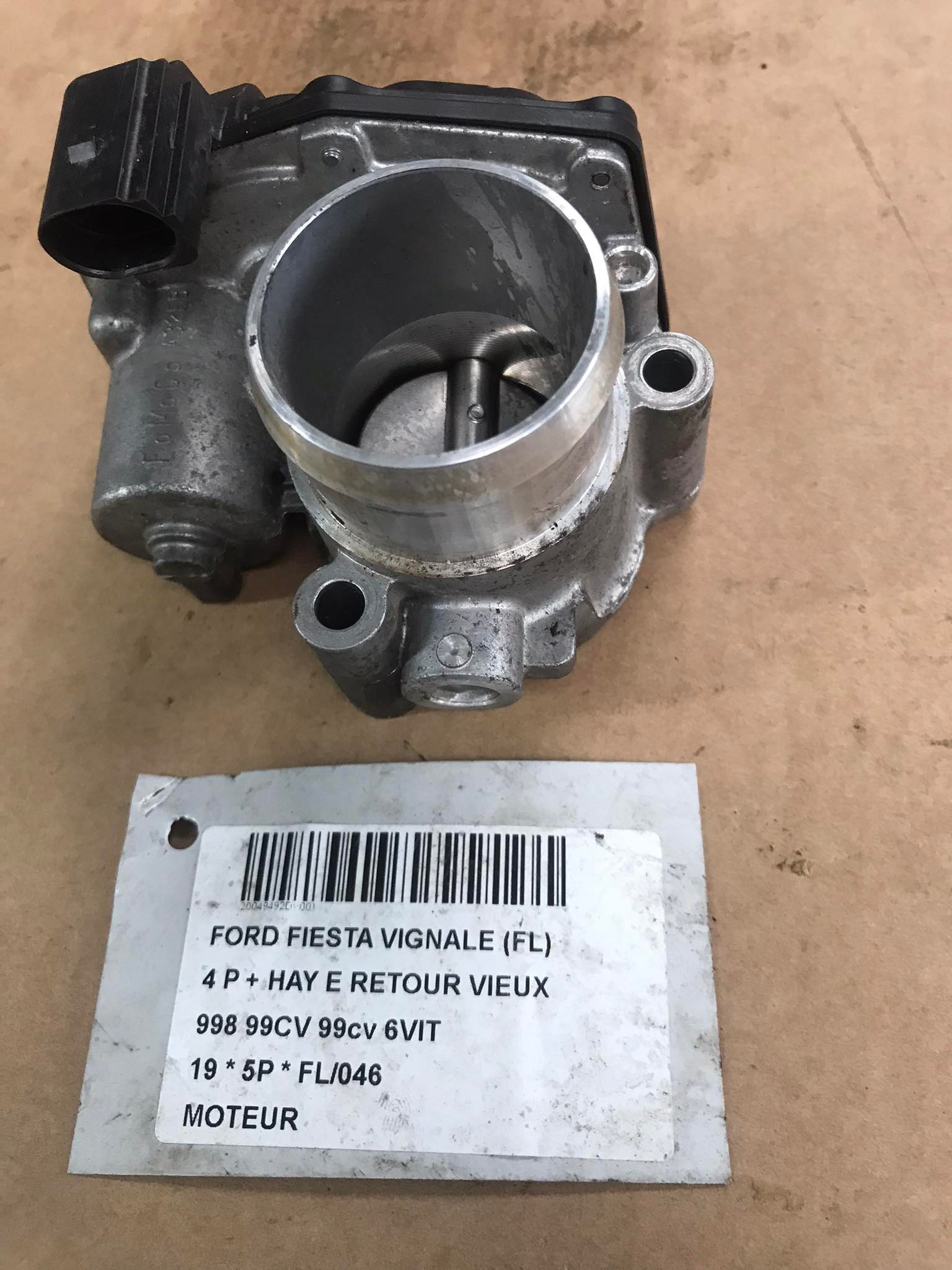 GASKLEP ELEKTRISCH Ford FIESTA 5/17+