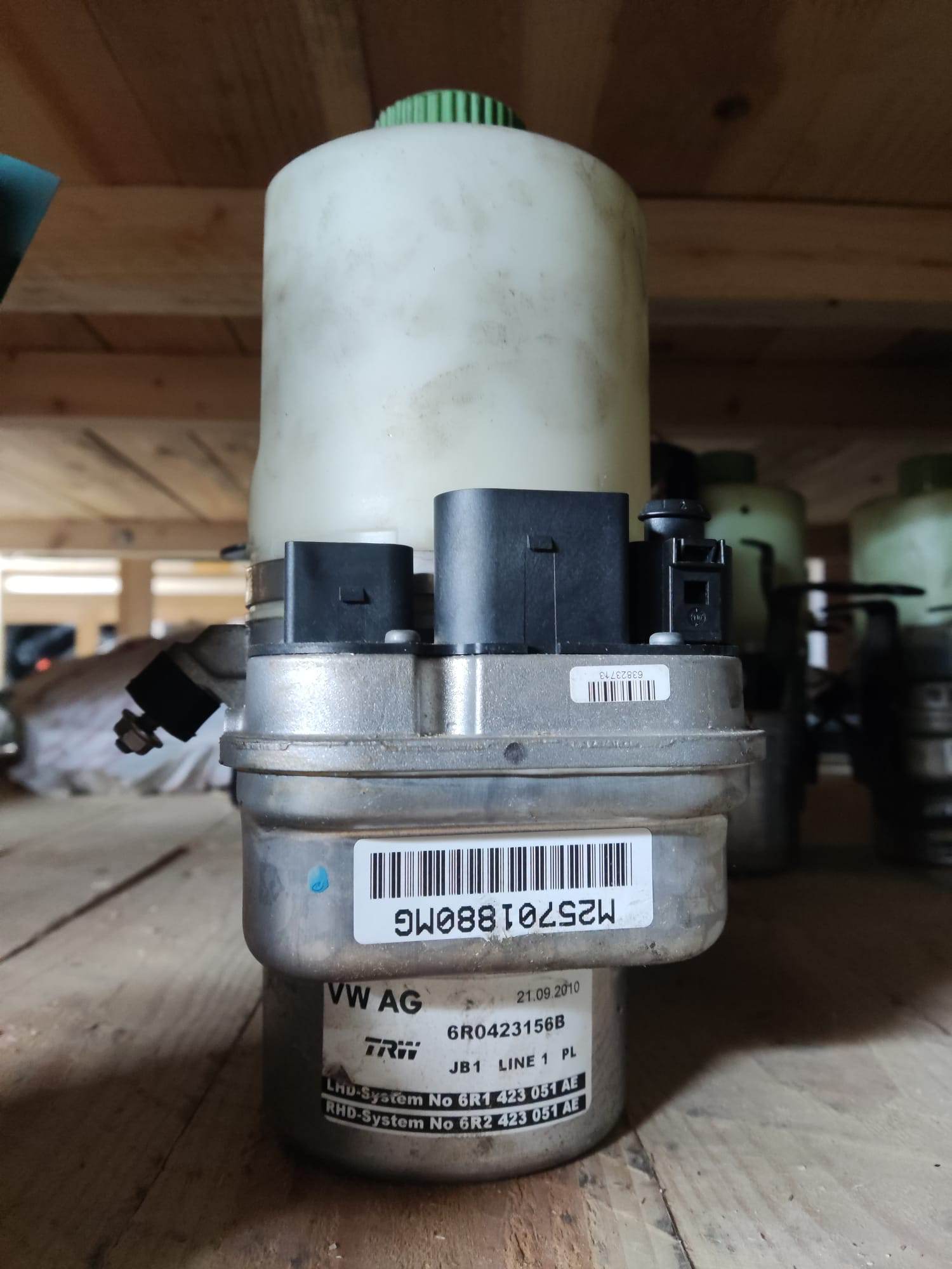 POMPE DE DIRECTION Audi A1 10-14