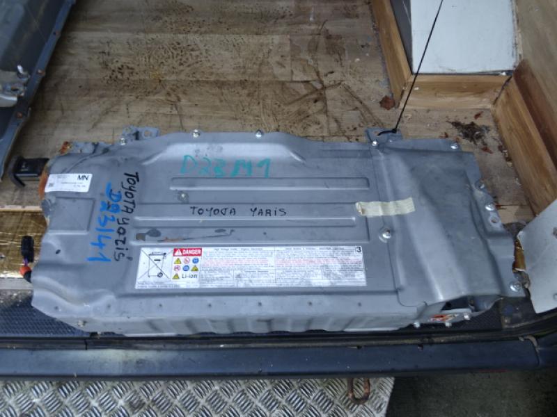 AKKY HYBRID Toyota YARIS (6) 2/20+