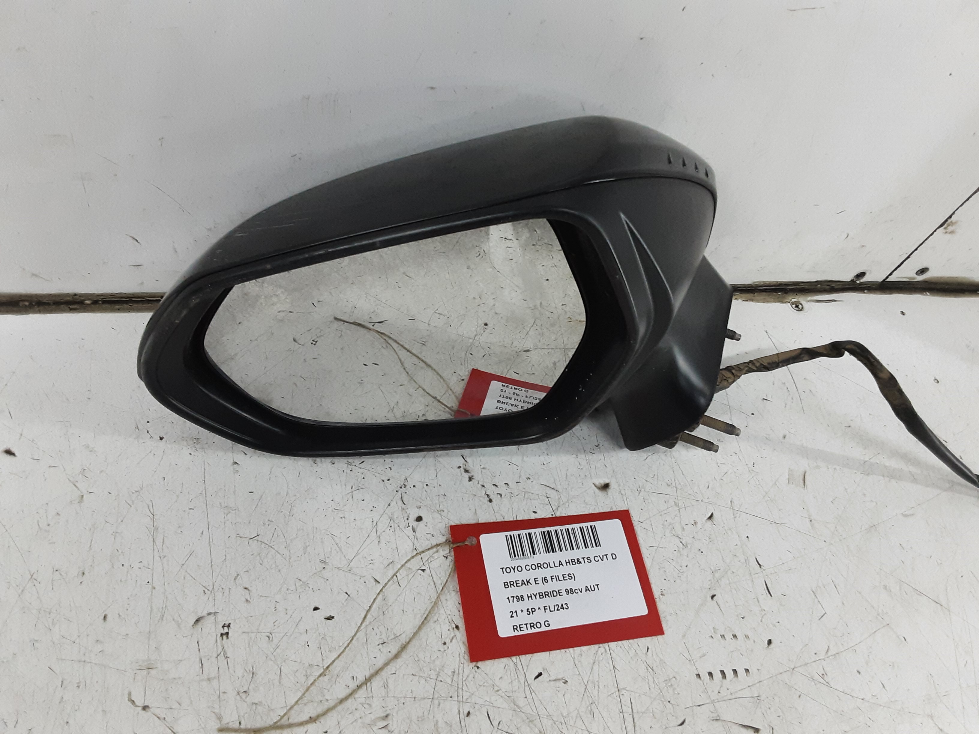 BUITENSPIEGEL LINKS Toyota COROLLA 5P/5D 18+