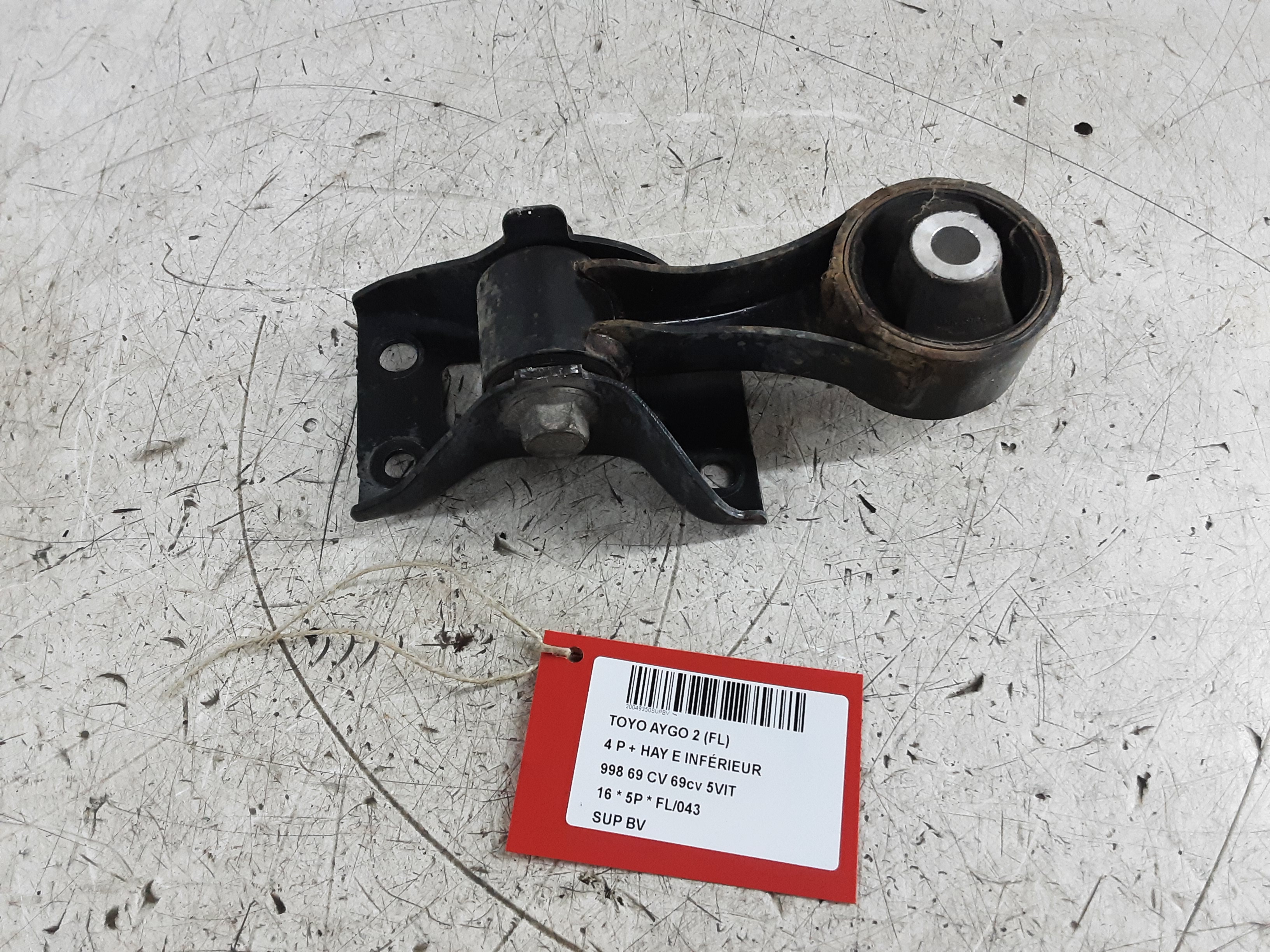 VERSNELLINGSBAKSTEUN Toyota AYGO II 5/14 - 6/18