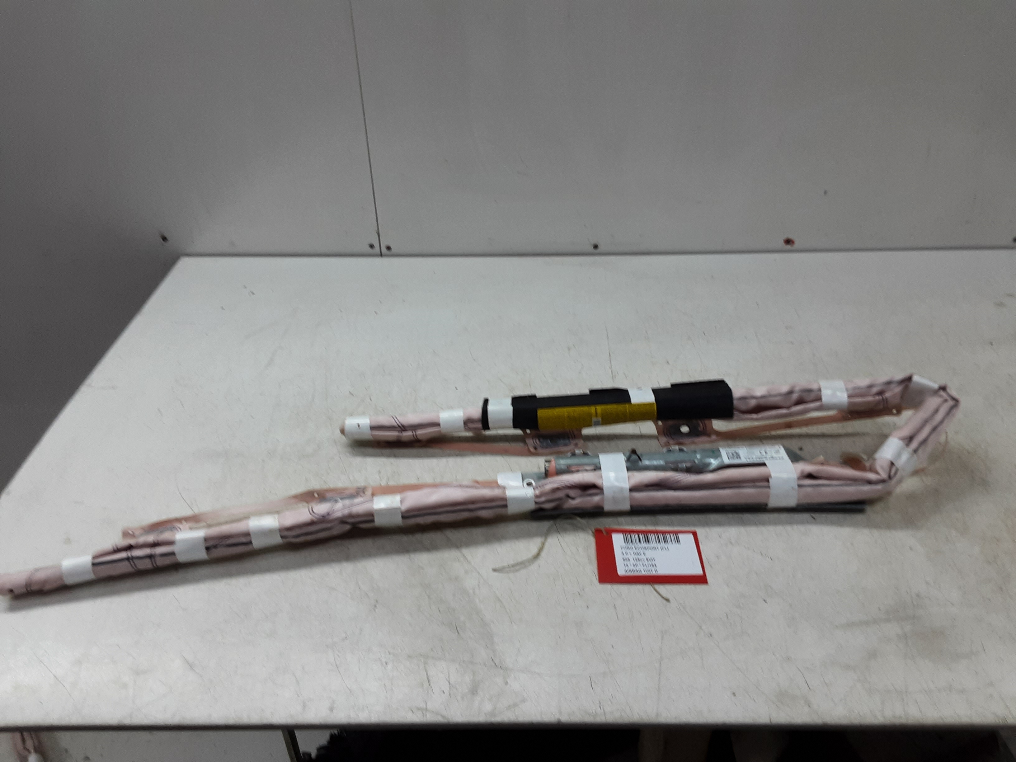 AIRBAG DAK RECHTS Ford ECOSPORT 11/17+ AIRBAG DAK RECHTS Ford ECOSPORT 11/17+