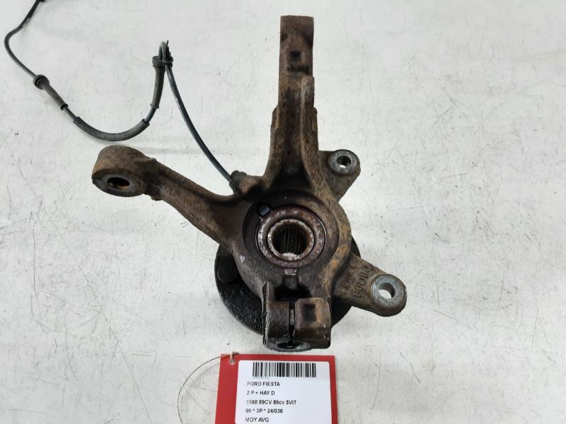 WIELNAAF VOOR LINKS Ford FIESTA 11/08 - 13