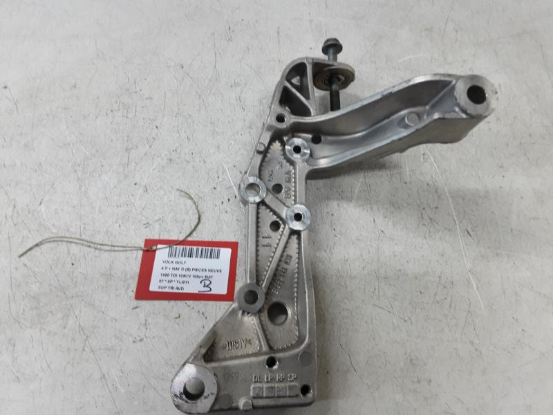 DRAAGARMSTEUN VOOR RECHTS Vw GOLF V 11/03 - 08