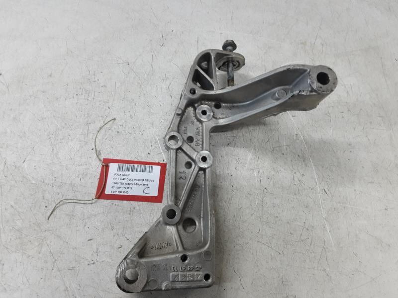 DRAAGARMSTEUN VOOR RECHTS Vw GOLF V 11/03 - 08